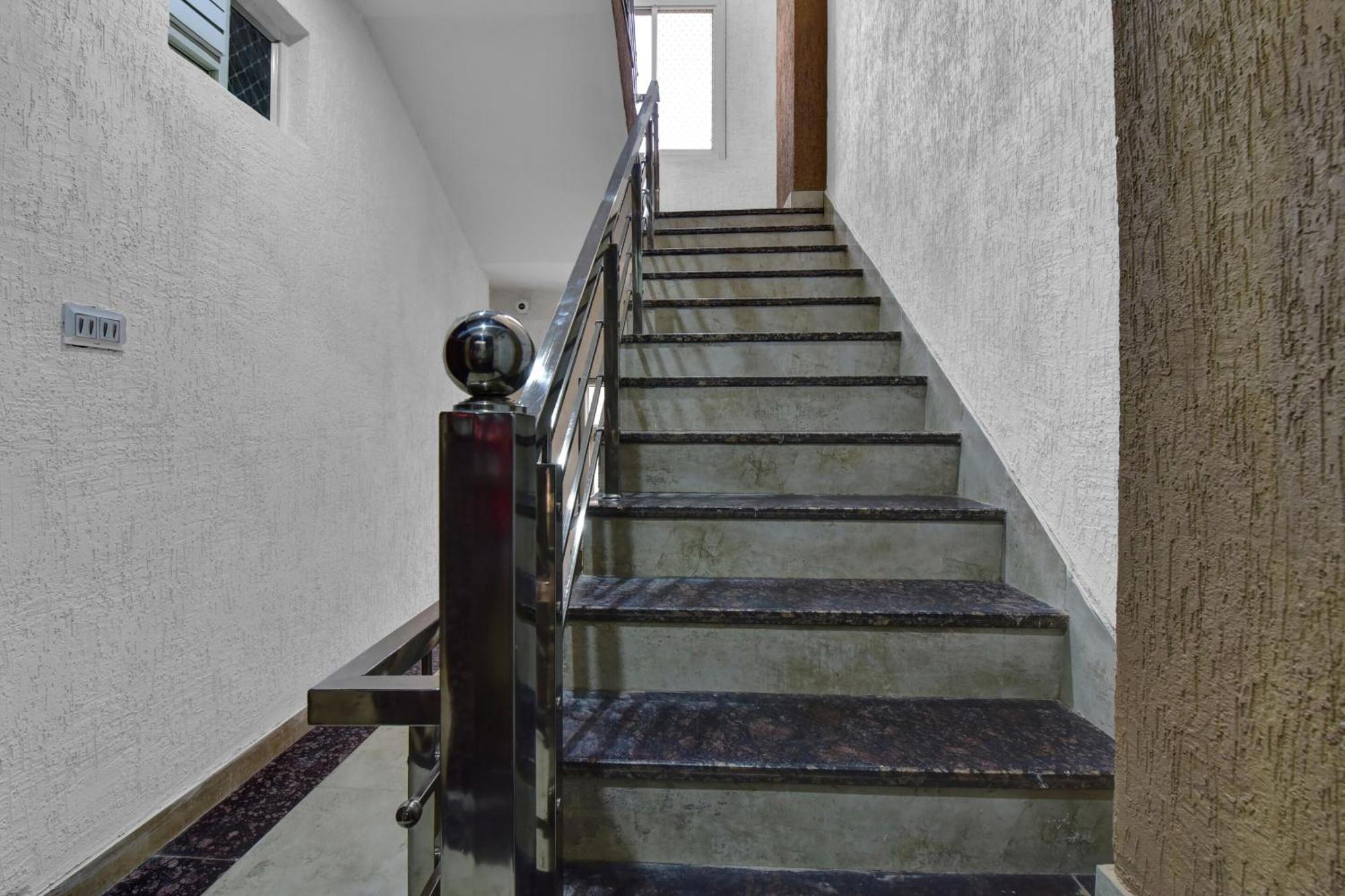Hotel OYO 82023 Grand L M Ajmer Exterior foto