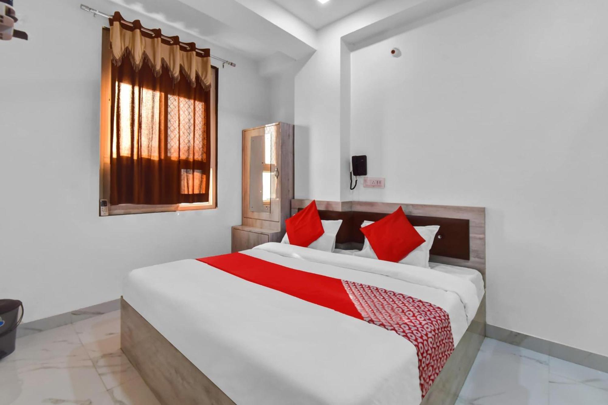Hotel OYO 82023 Grand L M Ajmer Exterior foto